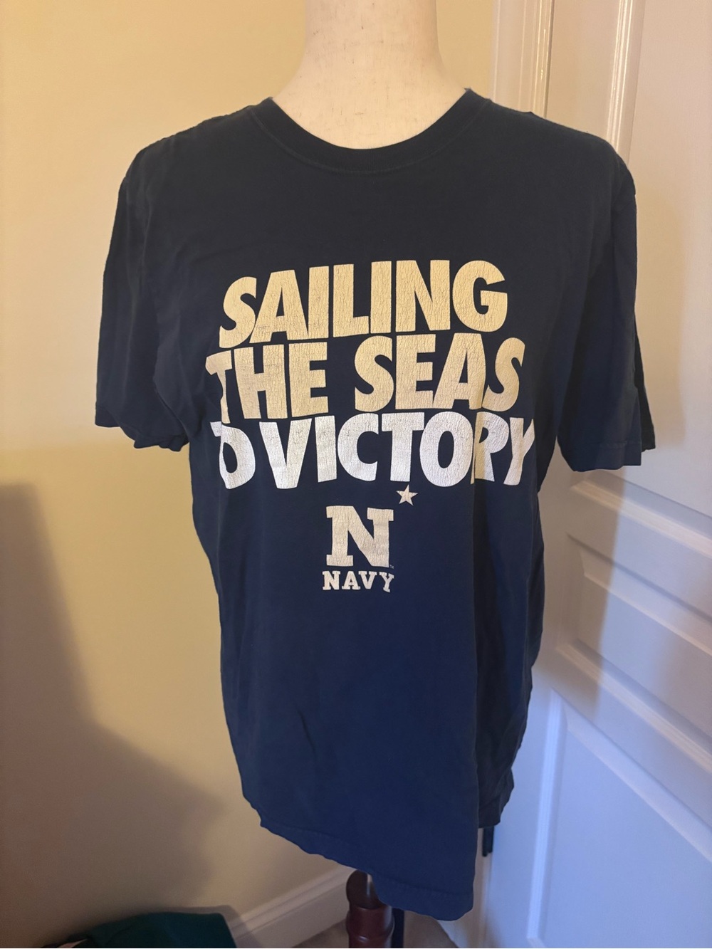'USNA Sailing the Seas to Victory' Graphic T-Shirt - Blue